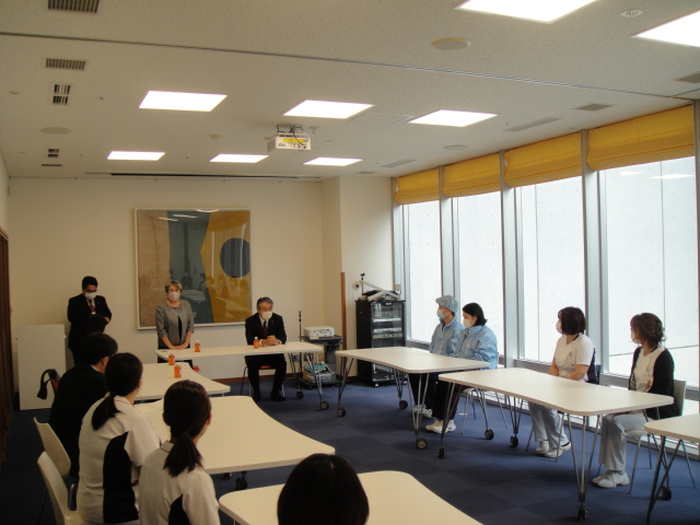 石田昌宏参議院議員が病院訪問に来られました。｜新着情報｜医療法人 積発堂